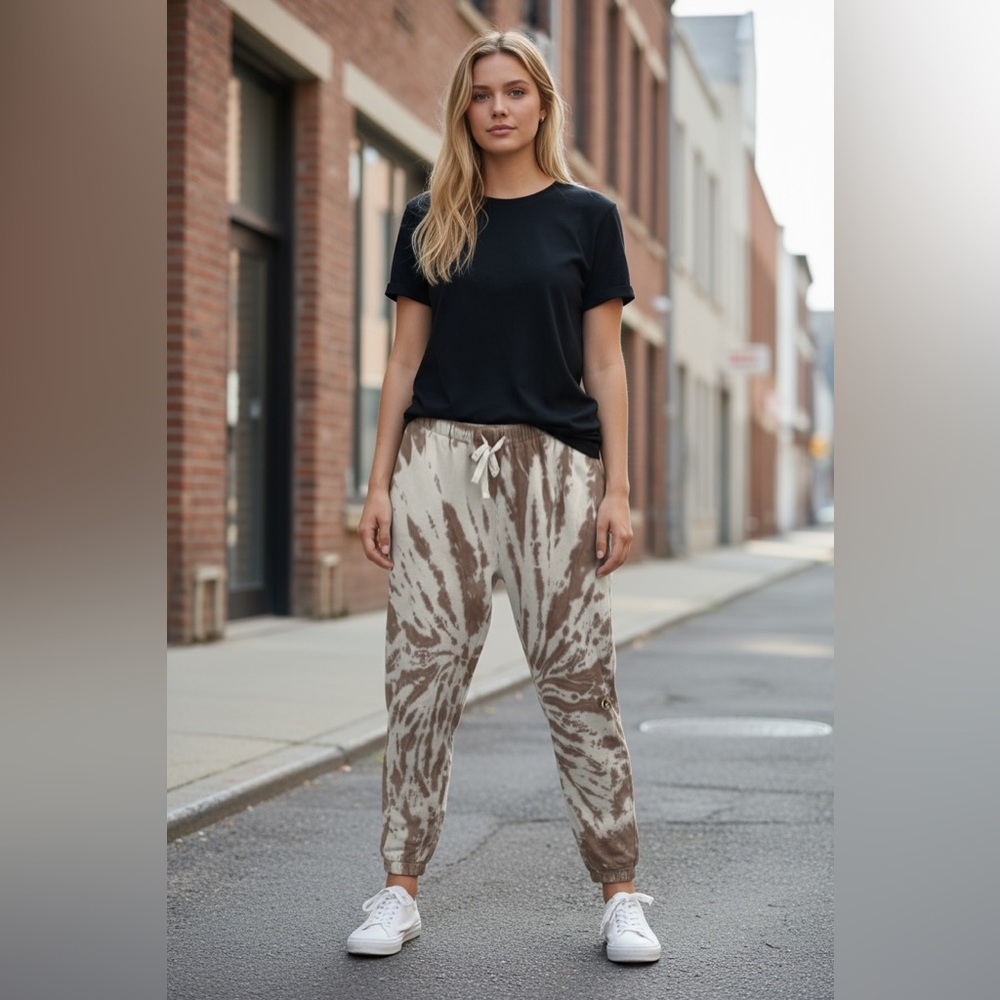 Weekend Tie Dye Lounge Jogger Pants•L